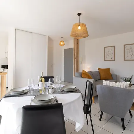 Apartament L'envolee - Entier Avec Balcon & Parking Prive - So Cozy