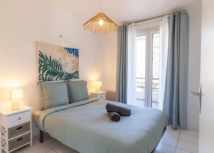 아파트 L'envolee - Entier Avec Balcon & Parking Prive - So Cozy *